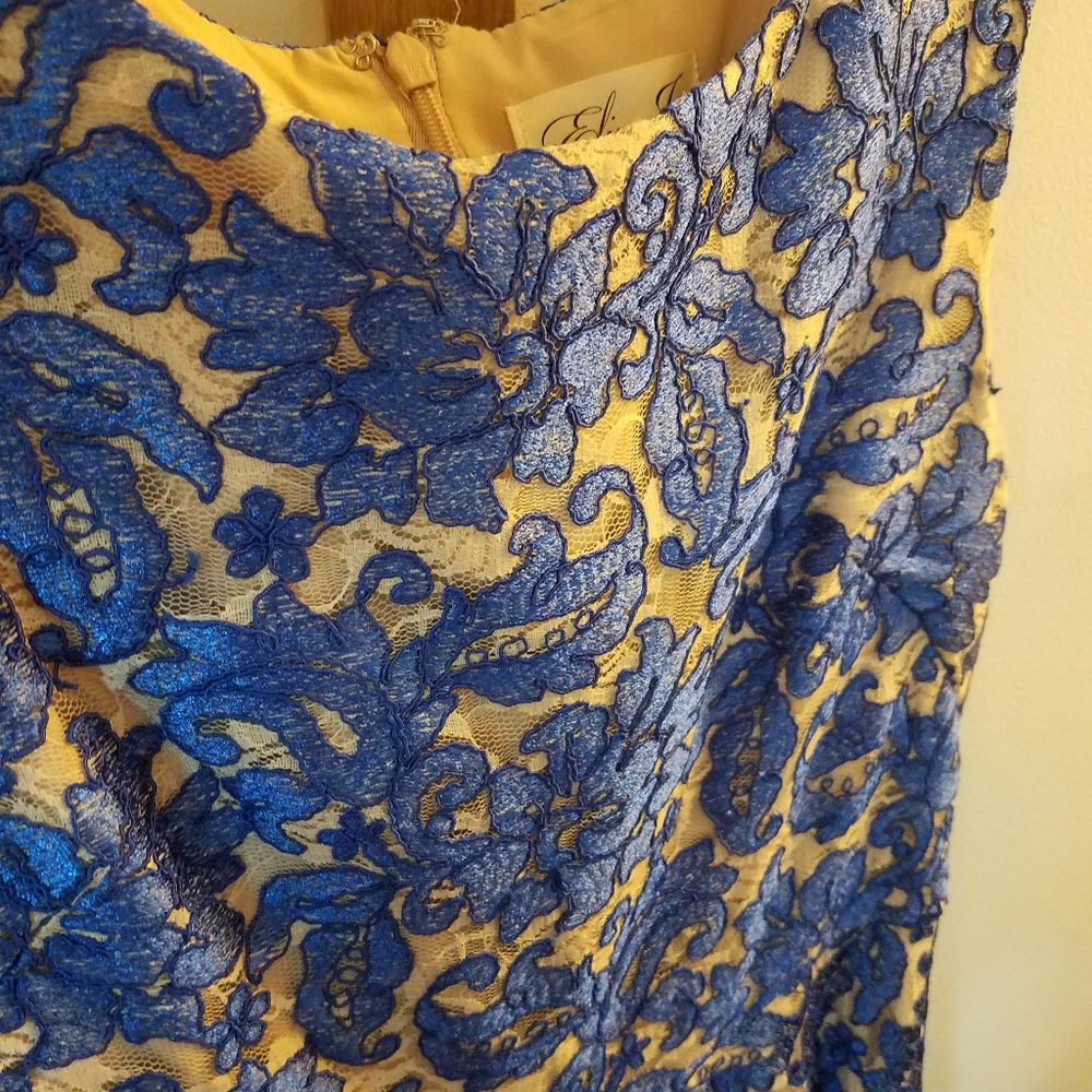 Eliza J Royal Blue Lace A-Line Knee-Length Dress - Picture 4 of 5